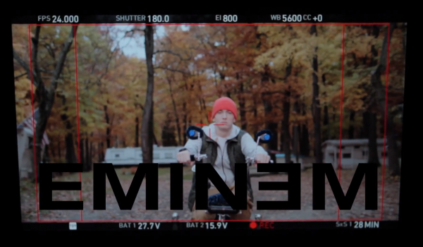 Видео со съёмок клипа Skylar Grey и Eminem — «C’mon Let Me Ride»